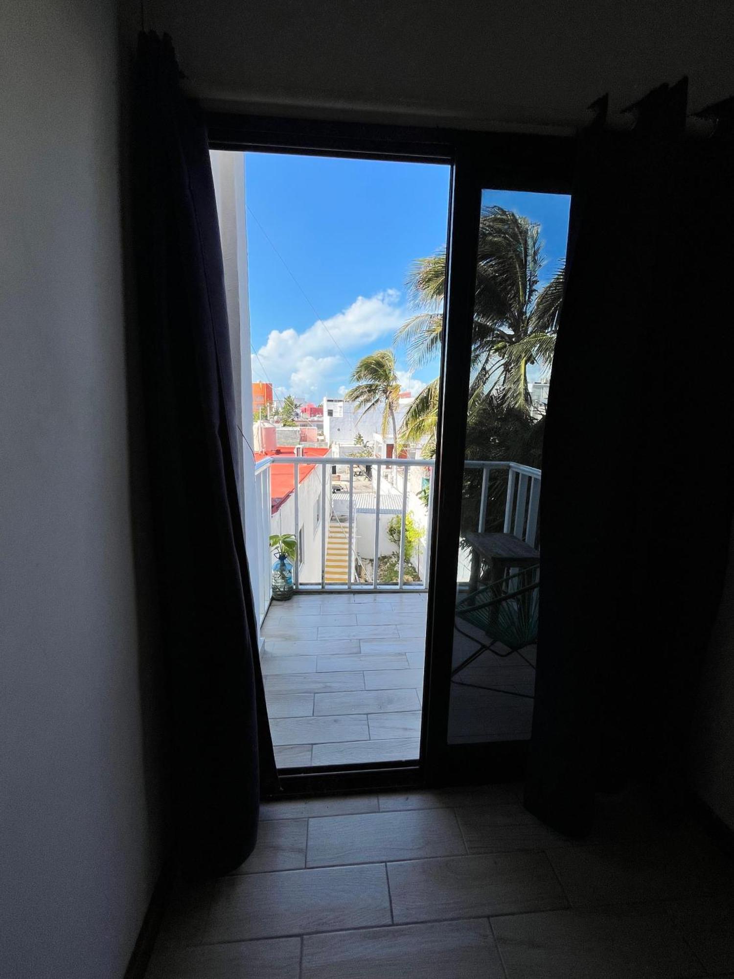Balu Hotel Isla Mujeres Exterior photo