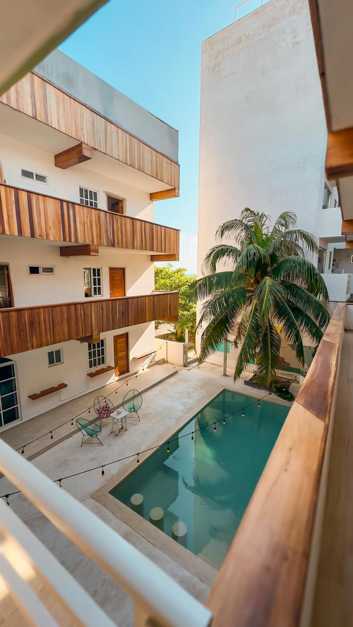 Balu Hotel Isla Mujeres Exterior photo